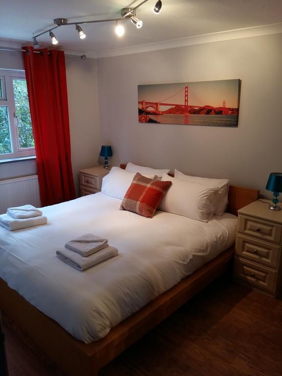 The Marlborough Villa Crawley  Dış mekan fotoğraf