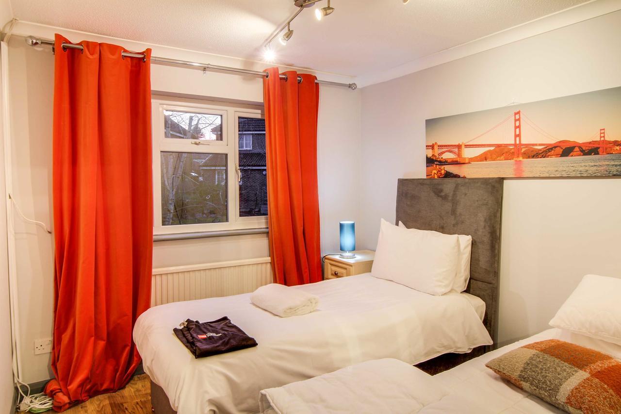 The Marlborough Villa Crawley  Dış mekan fotoğraf